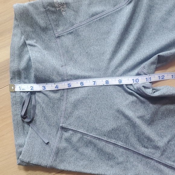 The North Face grey leggings women's small - Picture 8 of 10